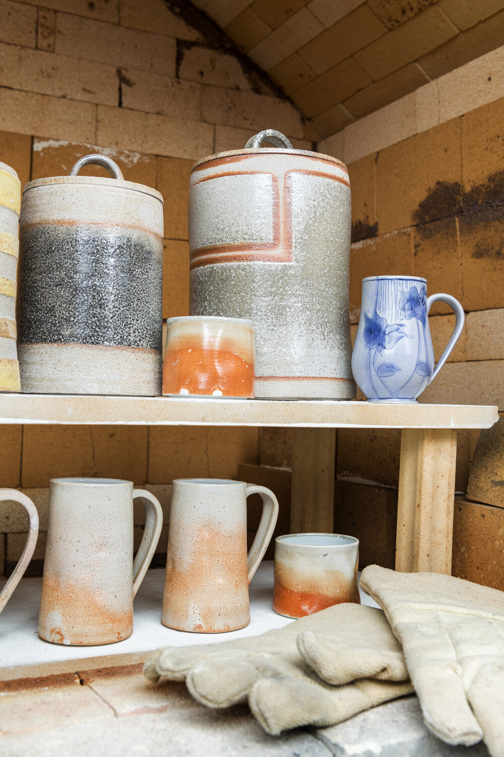 Gas Kiln Workshop: A glimpse into reduction firing